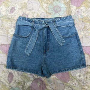 32" sz 10 vintage light blue denim waist tie jean